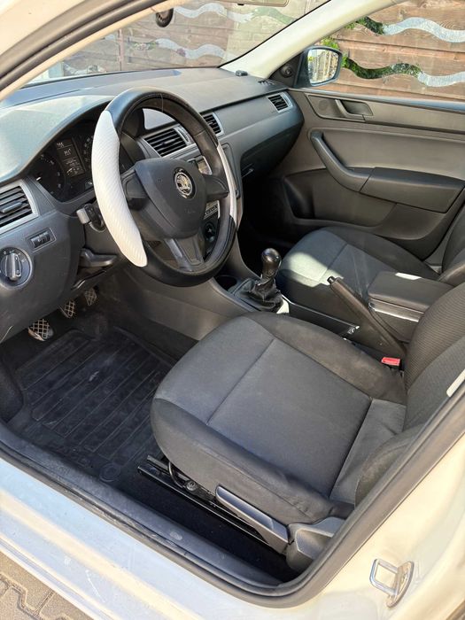 SKODA Rapid 2015 — imagine 5