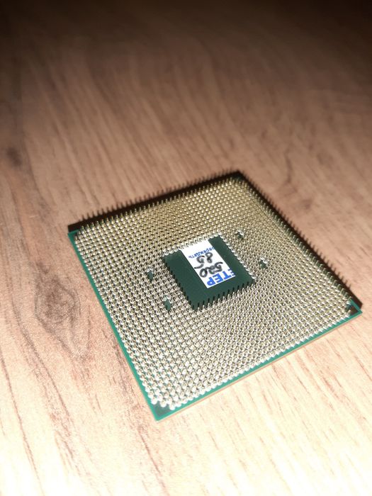 Продам процессор AMD RYZEN 5 5600x