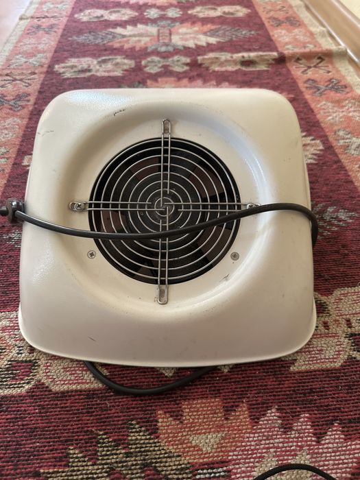 Продам пылисборник для маникюра