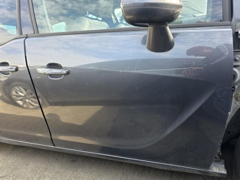 Portiera usa Z177 fata dreapta Opel Meriva B