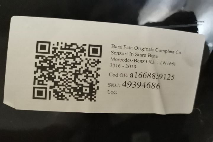 Оригинална предна броня с датчици в добро състояние Мерцедес-Бенц / Me