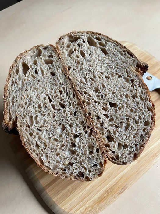 Paine de casa cu Maia