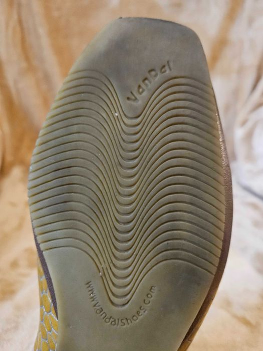 Pantofi dama eleganti piele crocodil Van Dal Rochester 39