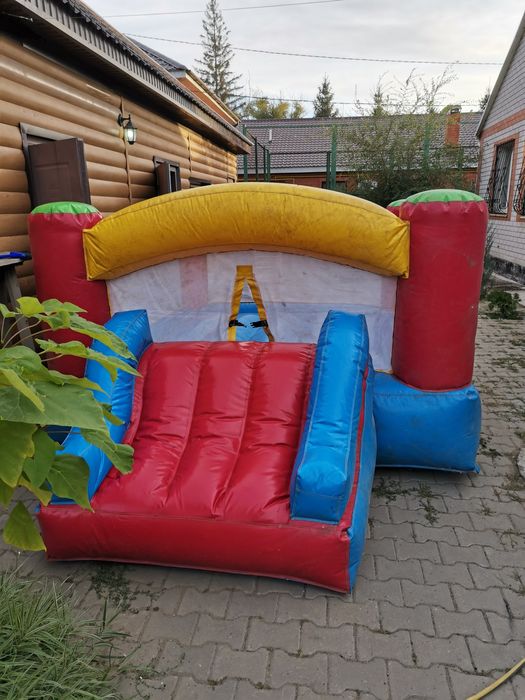 Продам батут надувной