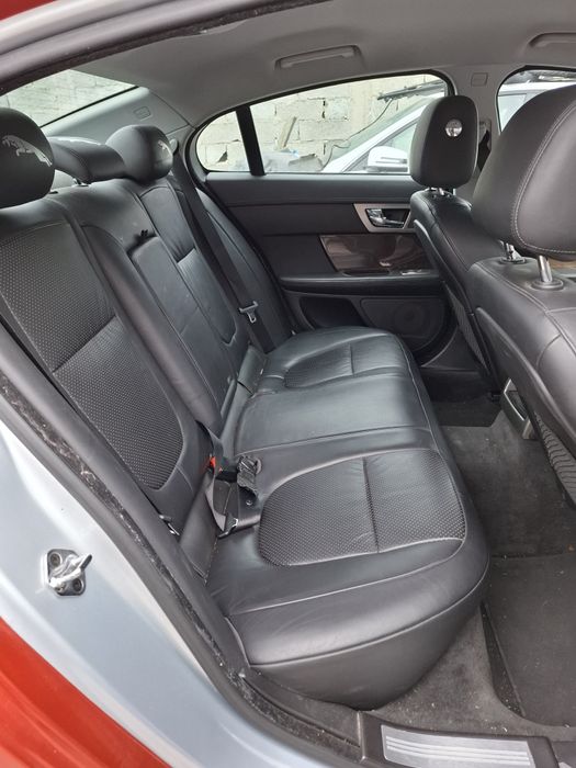 Jaguar xf 2010 3.0d НА ЧАСТИ