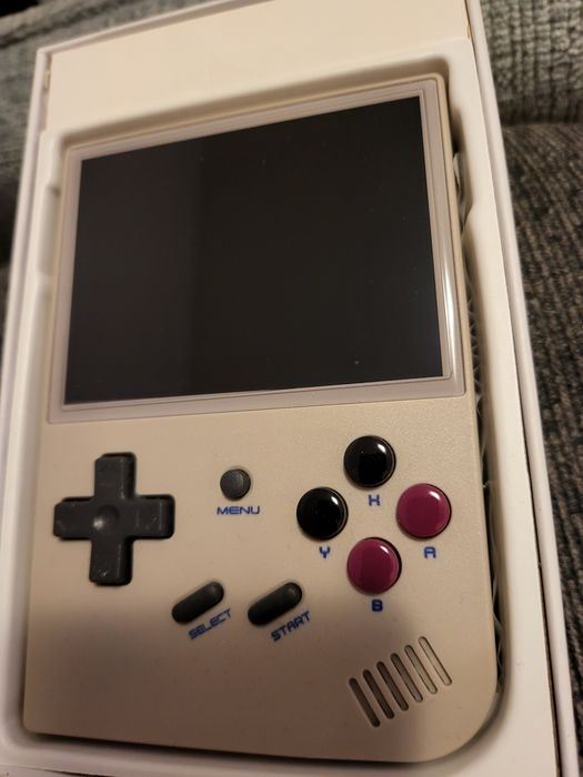 Anbernice RG35XX Plus