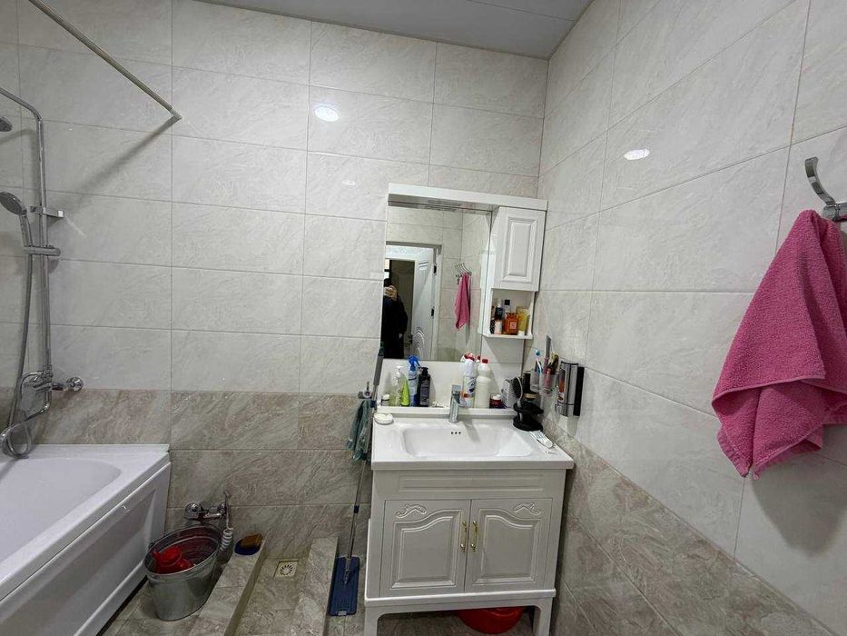 191 продаётся квартира 3хкомнатная, ориентир 49 школа Вокзал