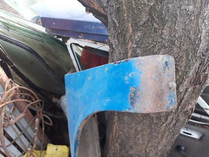 aripa dacia 1310 4 faruri