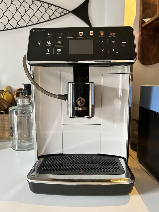 Espressor automat GranAroma – stare foarte bună