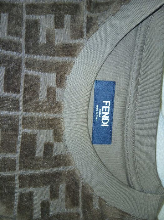 Fendi оригинална мьжка блуза