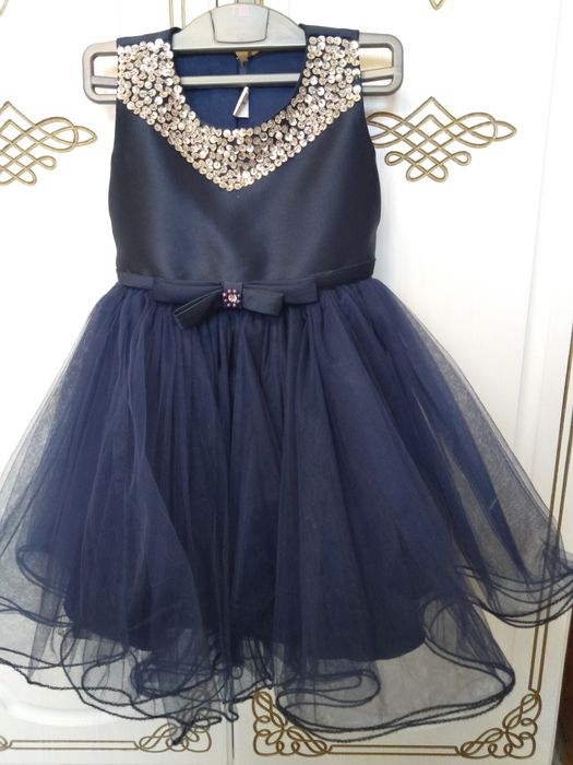 Срочно продам детские одежды