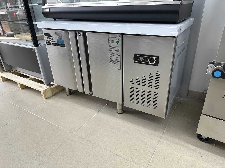 Стол холодильный 150*70