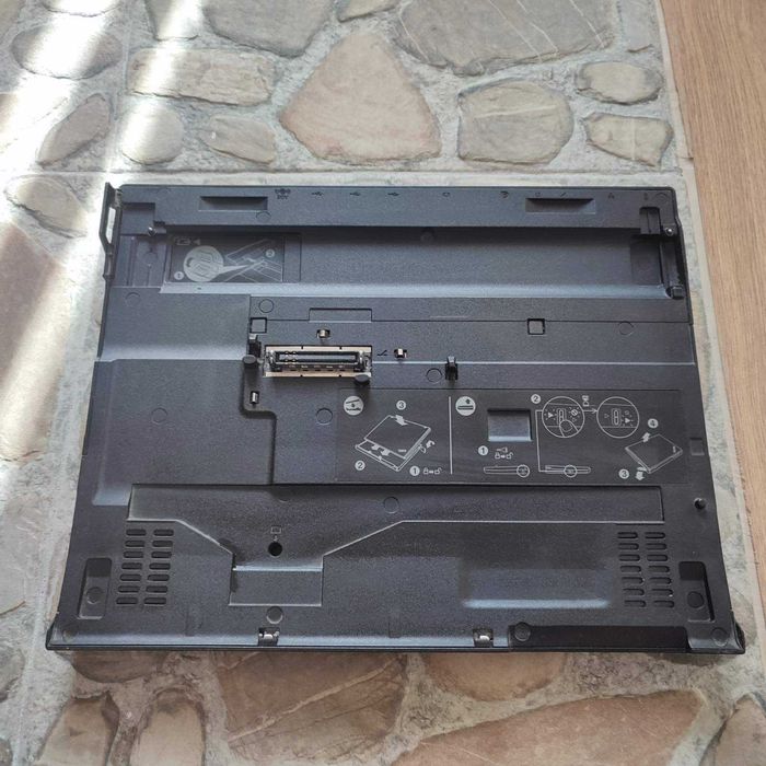Lenovo ThinkPad E15 Gen 1 / i5-10210U /8GB / 256SSD NVME + 1TB HDD / IPS / Подсветка/Топ батерия 5-7часа/кутия и зарядно, Лаптоп Х201 и докинг станция