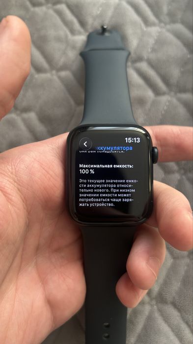 продаю эпл вотч se2