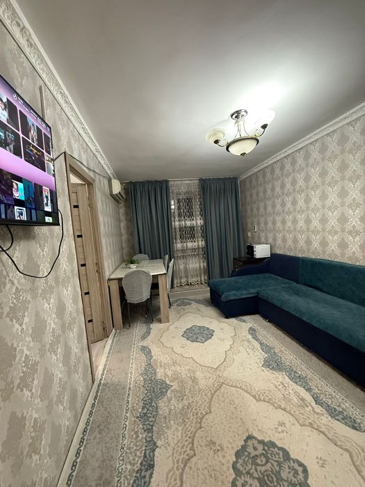 Посуточно Сдам 2 комнатную. Старая горбольница