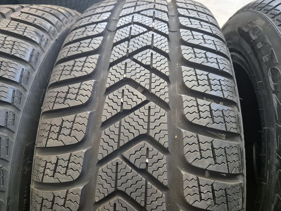 4 anvelope iarna Pirelli 235 55 17 ca si noi