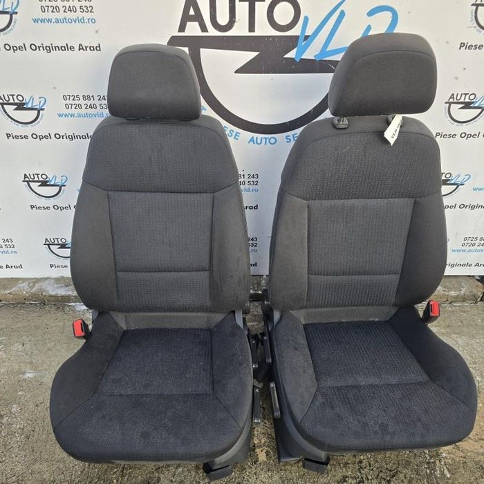 Scaune fata stanga dreapta Opel Signum