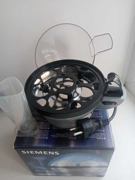 Продам  яйцеварку Siemens.
