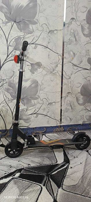 Продается детский двухколёсный самокат