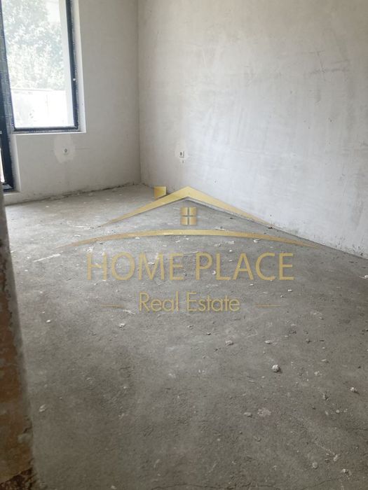 Продава се Тристаен апартамент в Варна, Левски - 111 кв.м за 1802 €/кв.м - Снимка #5