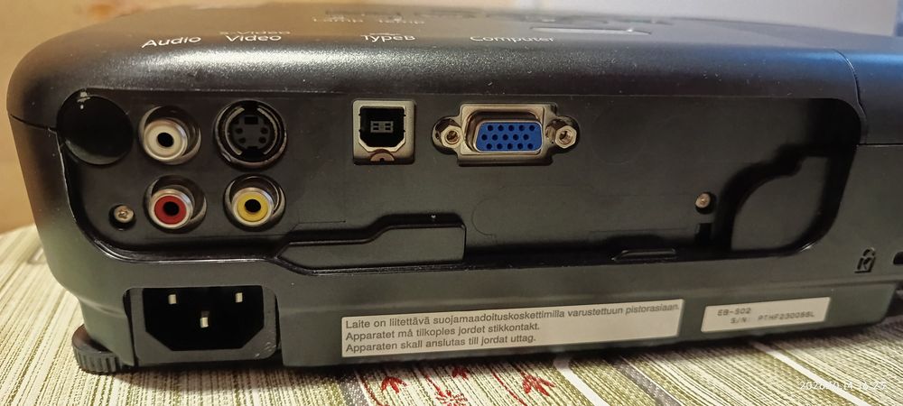Проектор Epson EB-S02