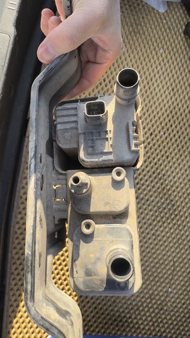 Абсорбер (Угольный фильтр EVAP)