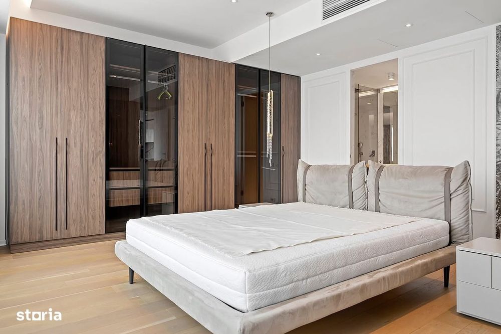 3 camere premium aproape de West Gate- Parc privat 6000 mp