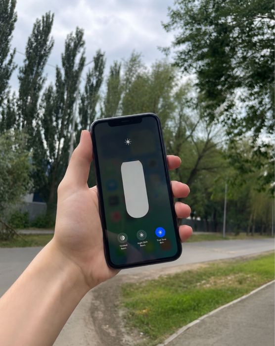 Продам Iphone 11 128gb