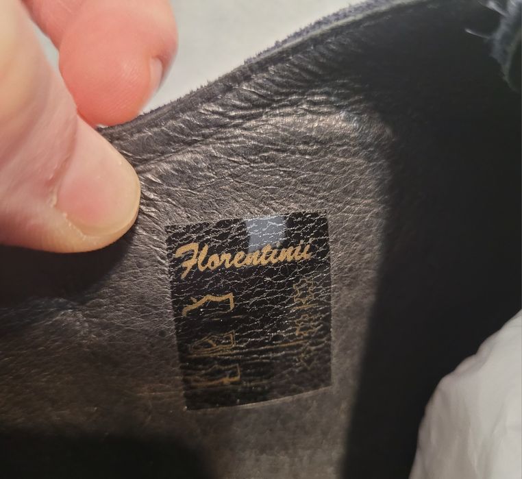 Pantofi din piele intoarsa pentru barbati