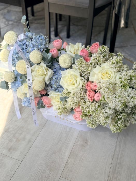 Роза пионы гортензи букет