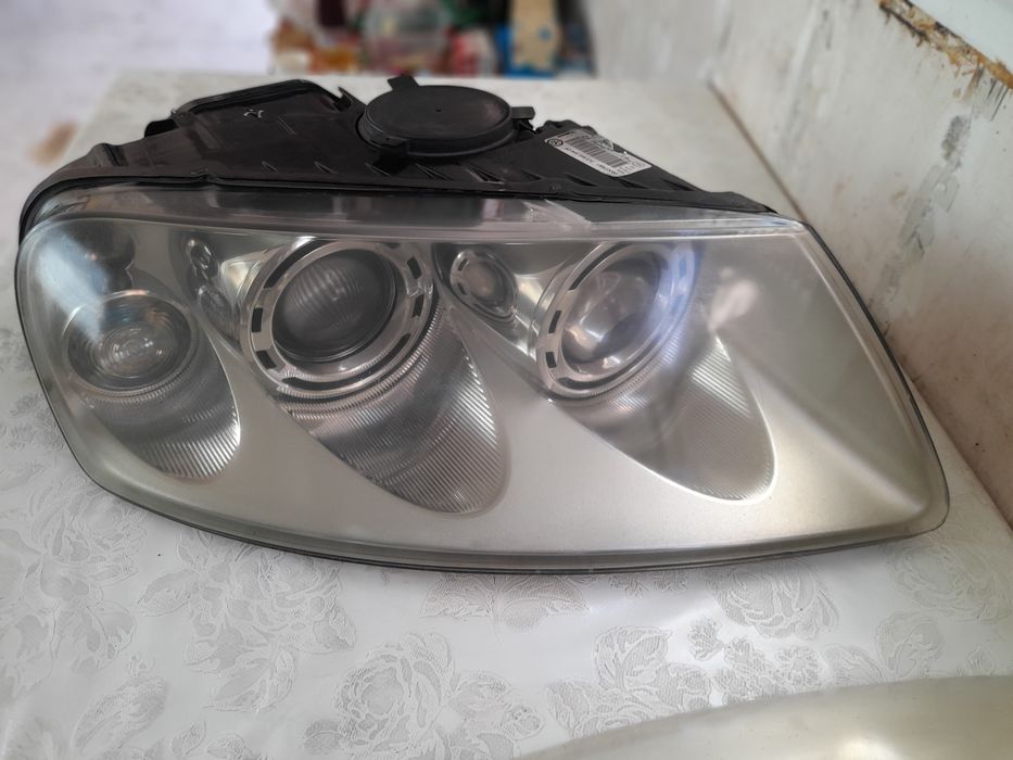 Ляв фар за   VW TOUAREG