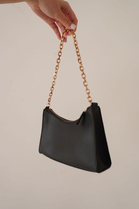 Черна чанта Манго | Black handbag Mango