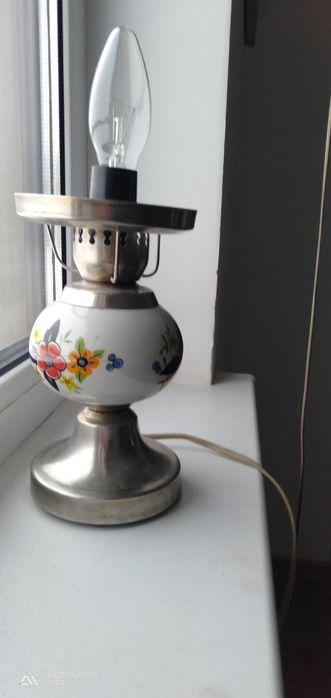 Светильник фарфоровый