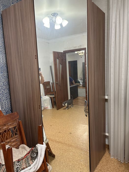 Шкаф платяной угловой