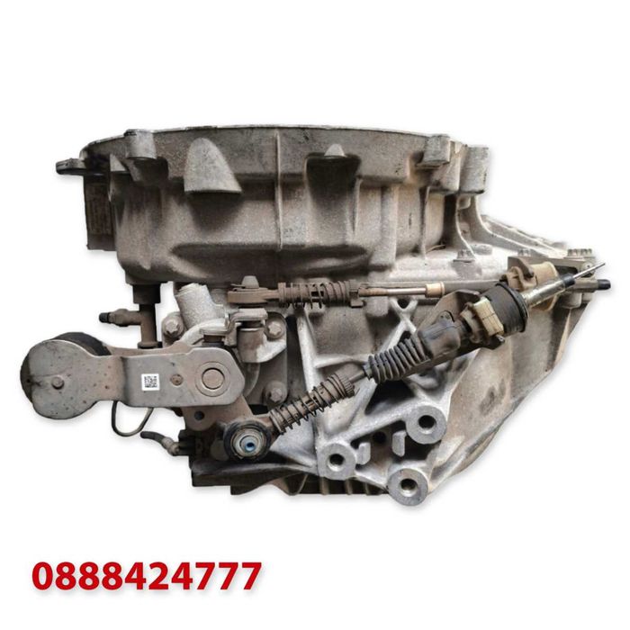 6-степенна ръчна скоростна кутия - Mercedes 1.6 Turbo M270 (2011 г.+)