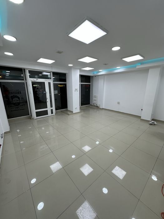 Spatiu Republicii Ploiesti langa Mega