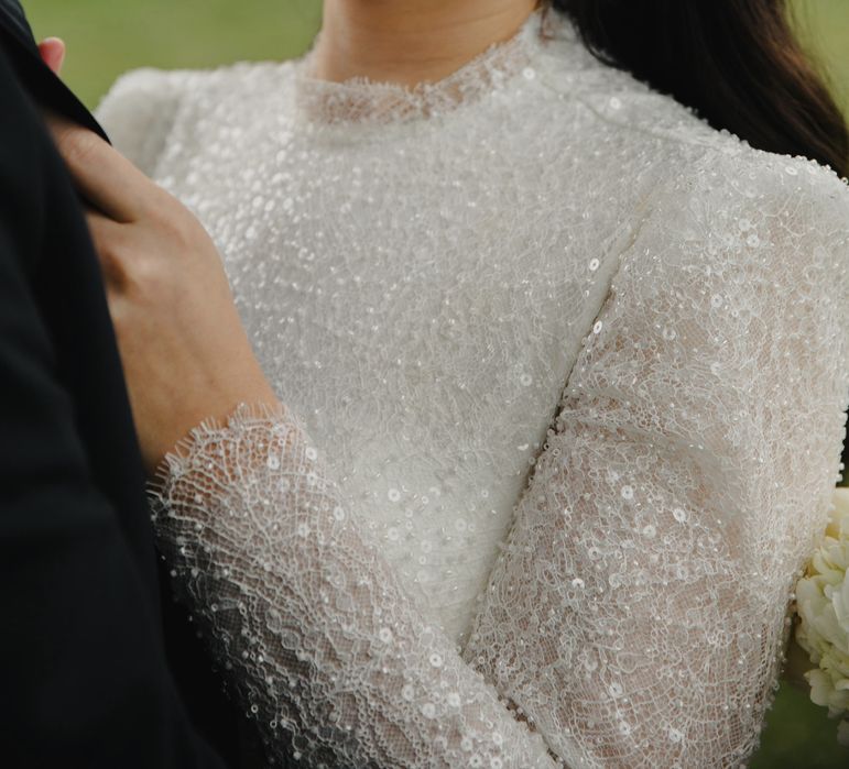 Rochie de mireasă Glorianno Suceava , e făcută pe comandă , mai multe detalii in privat .