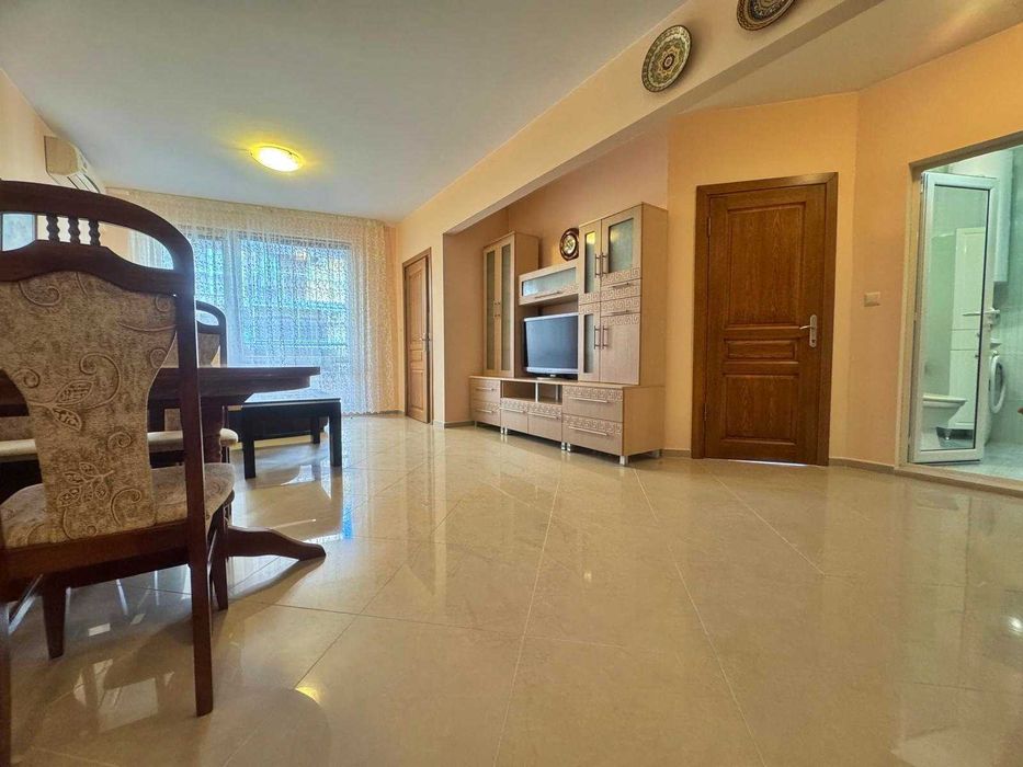 Продава се Тристаен апартамент в Поморие - 82 кв.м за 1586 €/кв.м - Снимка #6