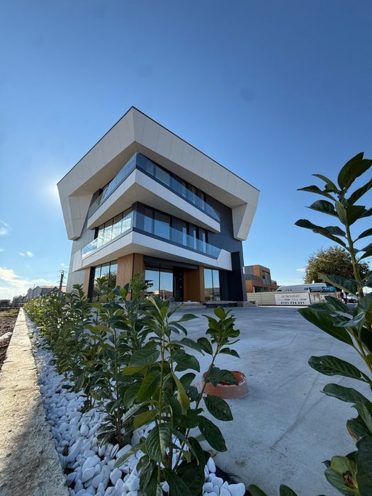 De inchiriat spatiu comercial