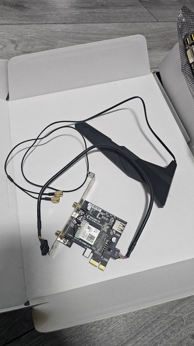 Placa de retea Gigabyte gc-wbax200 wireless Wifi + Bluetooth