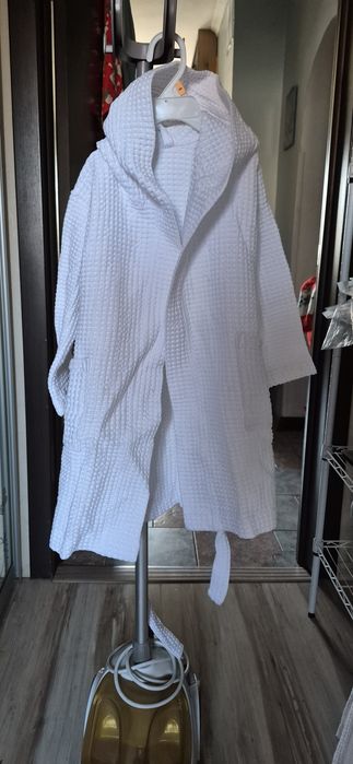 Белые вафельные халаты «мама + дочка»