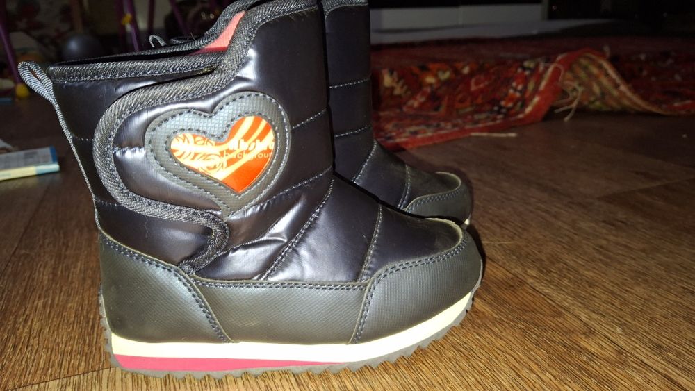 Продам дутики 30 р