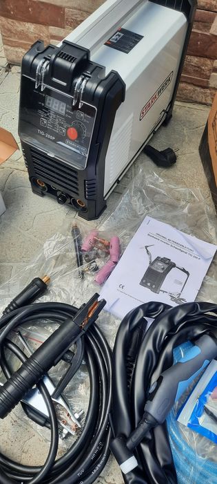 Електрожен Starkwerk tig 200p за всички метали Аргон