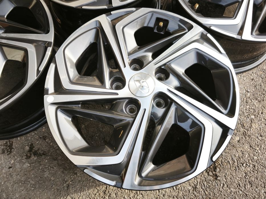 16" оригинални алуминиеви джанти за Hyundai/Kia.