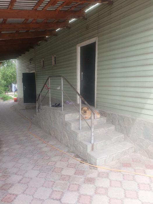 Продам 2-х этажный дом