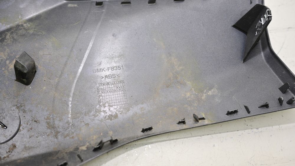 Carena Fata Lateral Stanga Yamaha X-MAX 125 / 300 2023 - 2026