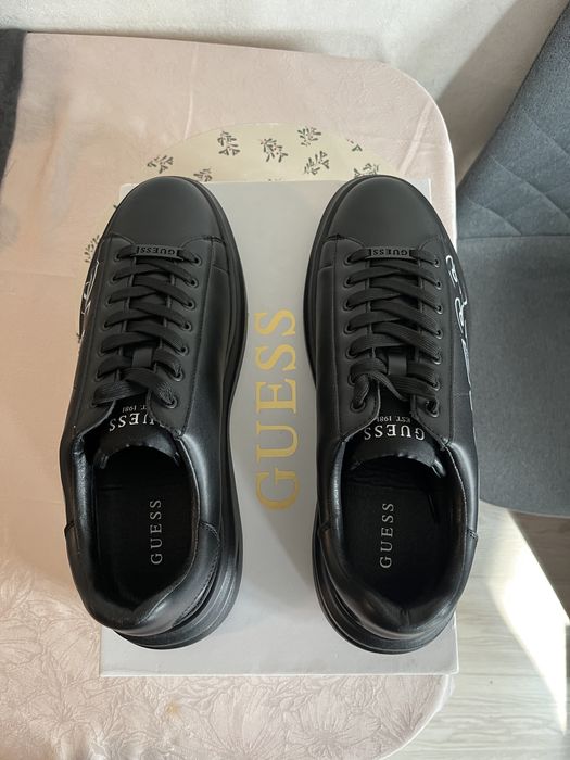 Оригинални мъжки кецове GUESS – Black Premium Edition | Нови с кутия