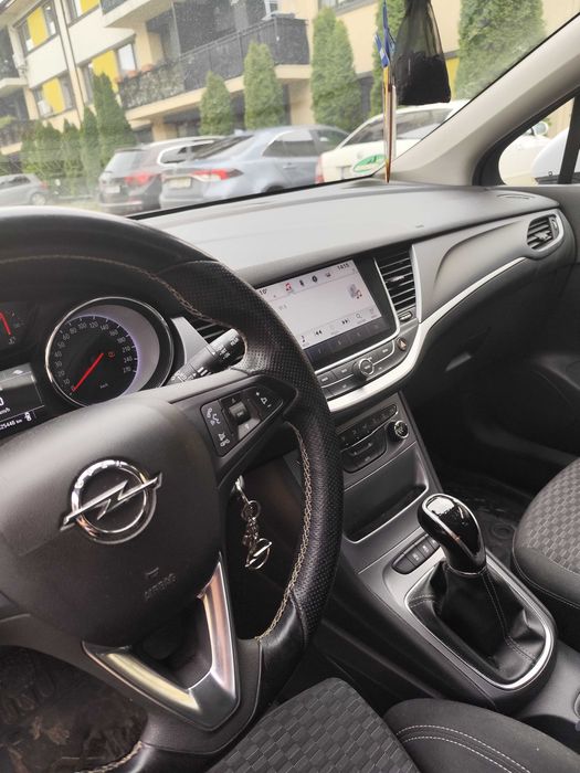 Vând Opel Astra sport Tourer 2017