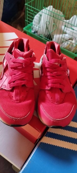 Маратонки за принцеси