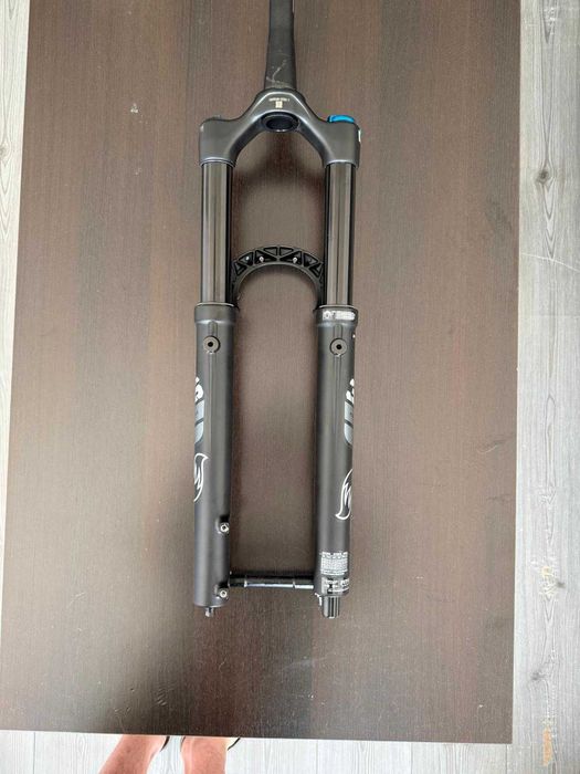 Furca FOX 36 Performance